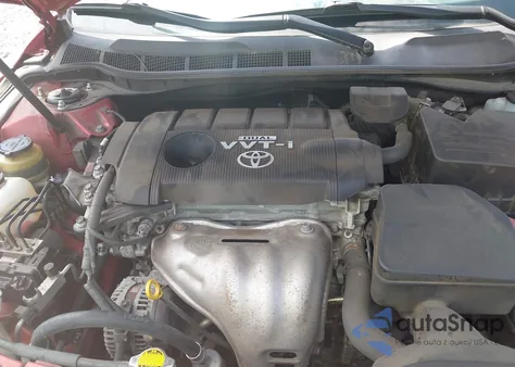 2010 Toyota Camry Le z USA, uszkodzony, nr VIN 4T1BF3EK0AU556172